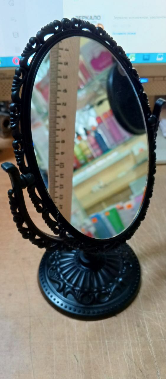 Фотография покупателя товара Зеркало декоративное, с увеличением х2, двустороннее, 16.5×25.5 см, (11×15.5 см), чёрное - Фото 6