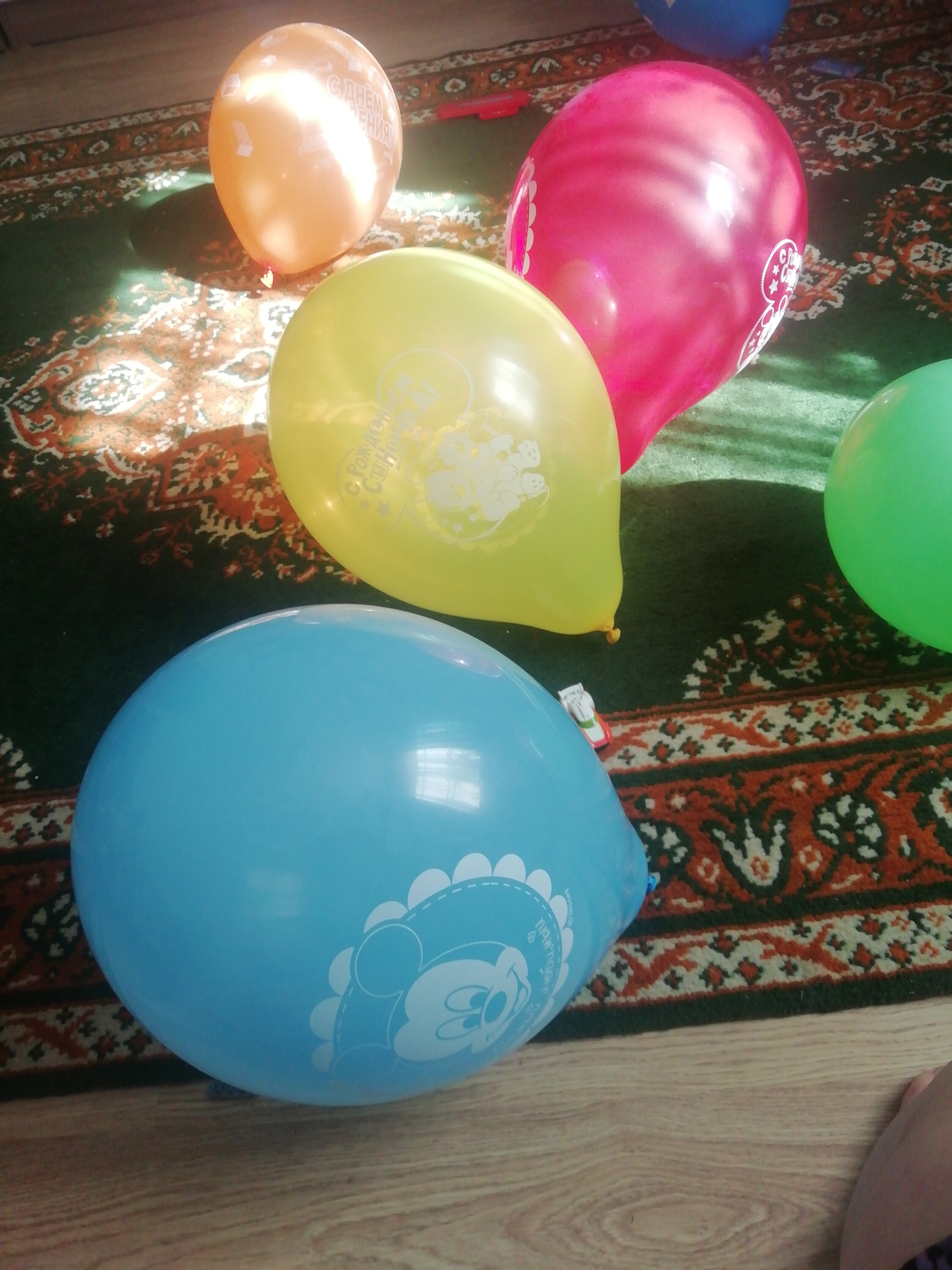Фотография покупателя товара Воздушные шары «С рождением сыночка», Микки Маус и друзья, 5 шт., 12" - Фото 2