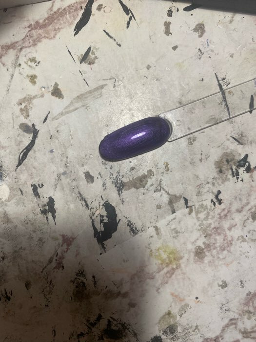 Фотография покупателя товара Гель-лак для ногтей 3D, трёхфазный LED/UV, под магнит, 10 мл, цвет 20-035, фиолетовый - Фото 3