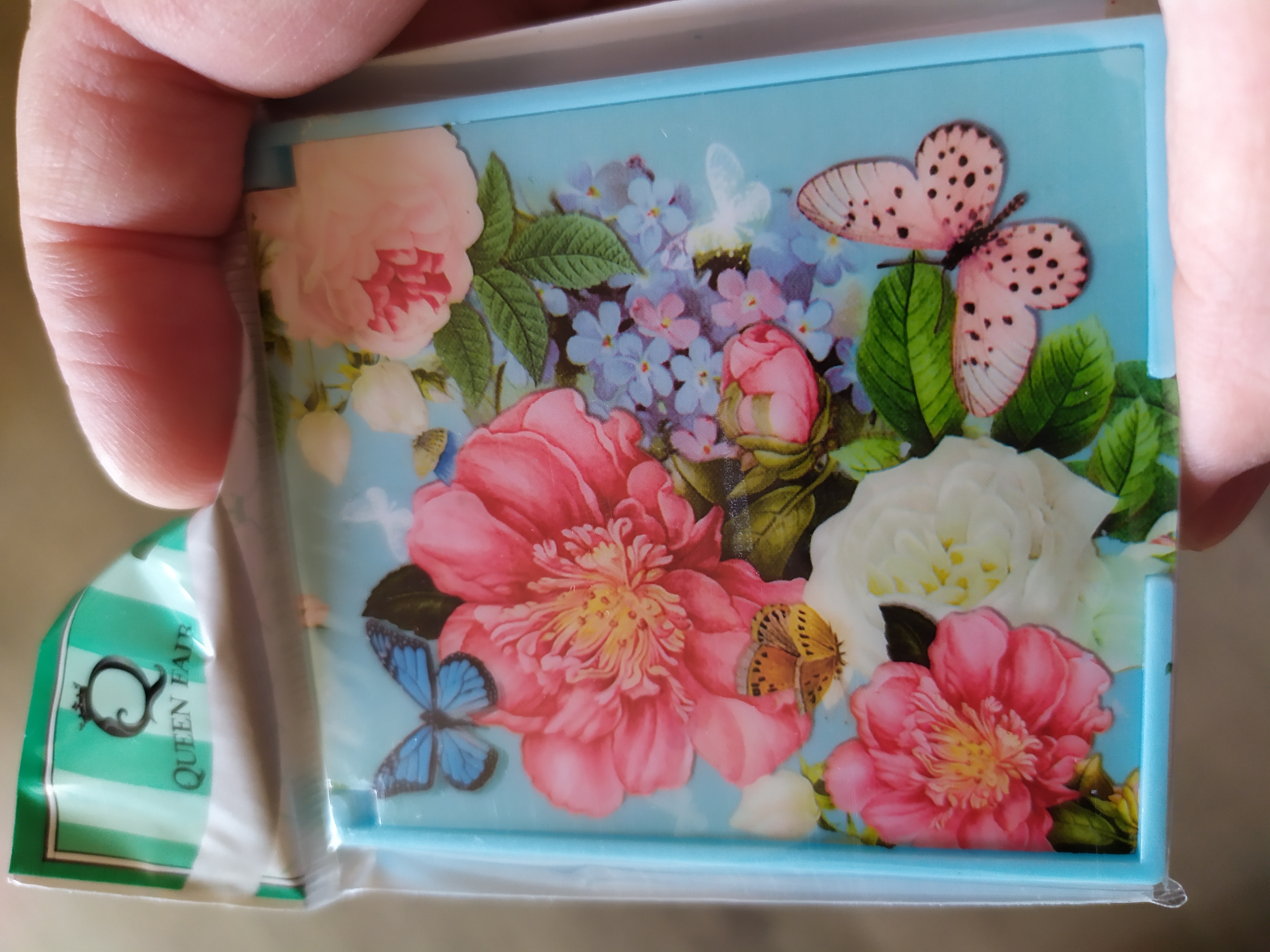 Фотография покупателя товара Зеркало складное «Цветы с бабочками»