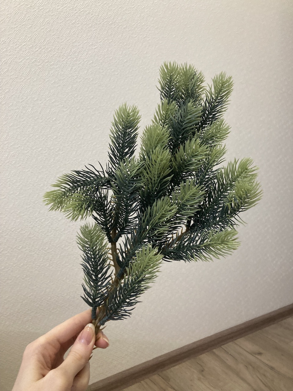 Фотография покупателя товара Ветка декоративная новогодняя, 45 см - Фото 4