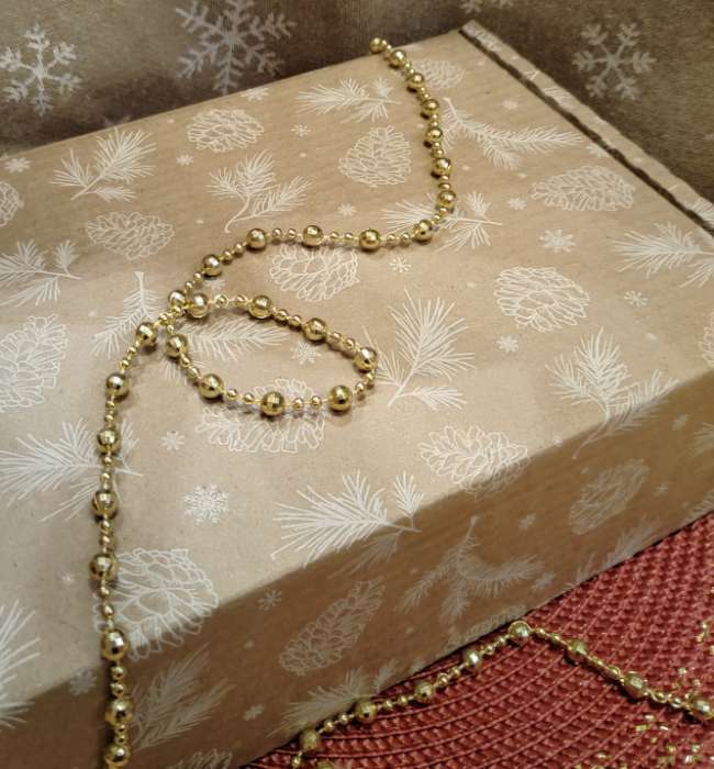 Фотография покупателя товара Коробка новогодняя складная «С Новым годом», белый, 27×21×9 см - Фото 6