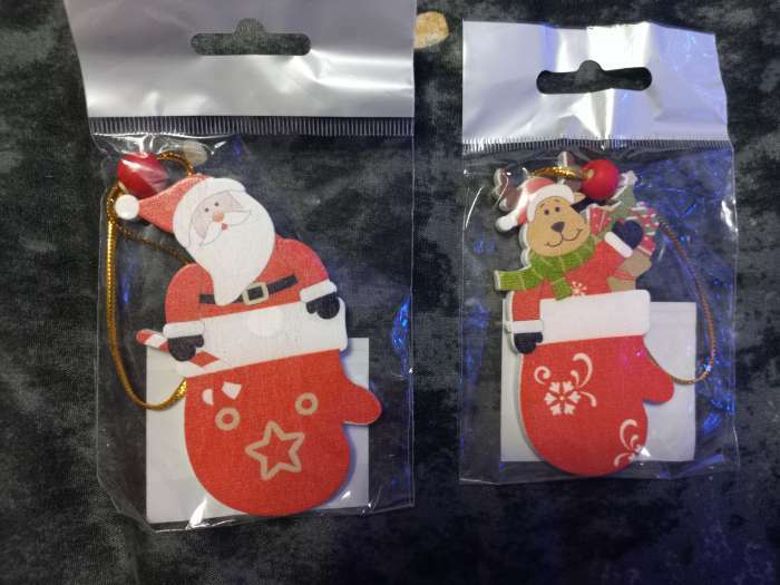 Фотография покупателя товара Елочная игрушка «Варежка с сюрпризом», односторонняя, МИКС - Фото 1