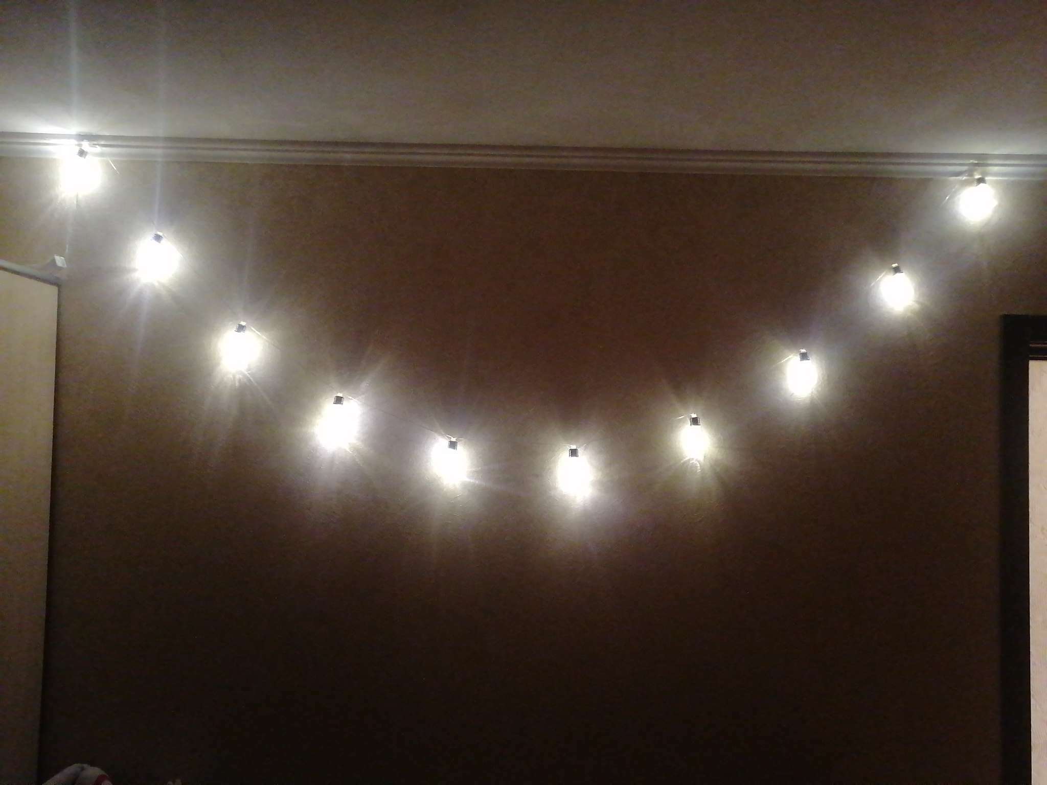 Фотография покупателя товара Гирлянда «Нить» 3 м с насадками «Лампочки звёздочки», IP20, прозрачная нить, 80 LED, свечение тёплое белое, 8 режимов, 220 В - Фото 4