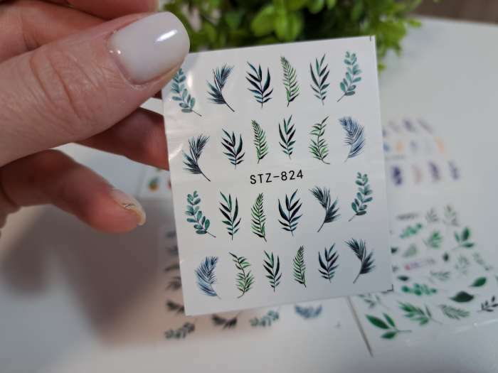 Фотография покупателя товара Слайдеры для ногтей «GREEN», зелёные - Фото 1