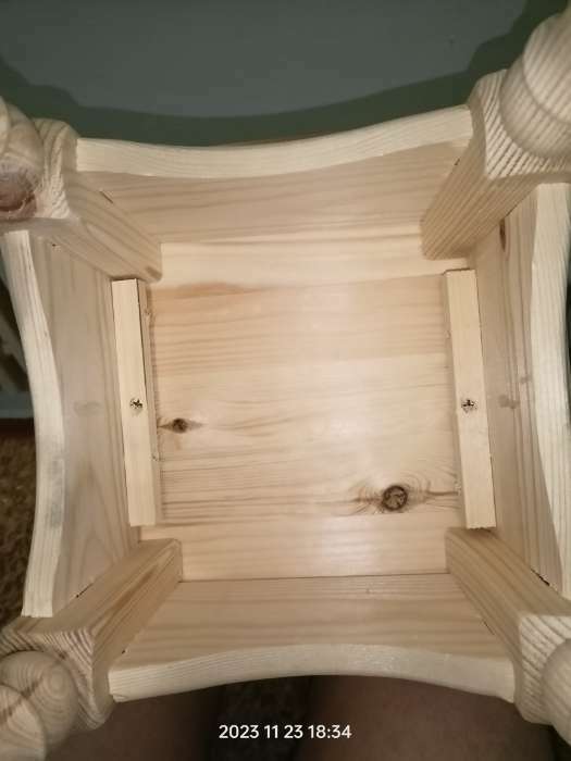 Фотография покупателя товара Табурет деревянный "Классика", 30×30×45см, из сосны - Фото 1