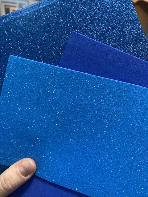 Фотография покупателя товара Фоамиран глиттерный Magic 4 Hobby 2 мм  цв. голубой, 20х30 см - Фото 1