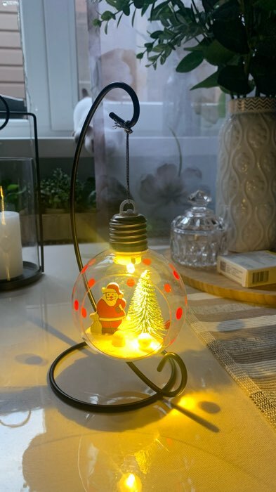 Фотография покупателя товара Ёлочный шар «Ангелочки», d=8 см, 1 LED, от батареек, свечение тёплое белое - Фото 2