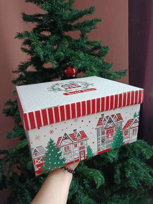 Фотография покупателя товара Складная коробка «Sweet home», 31.2 х 25.6 х 16.1 см, Новый год - Фото 1