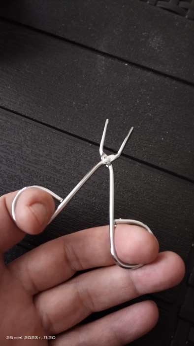 Фотография покупателя товара Пинцет в форме ножниц, прямой, 8,2 см, цвет серебристый - Фото 2