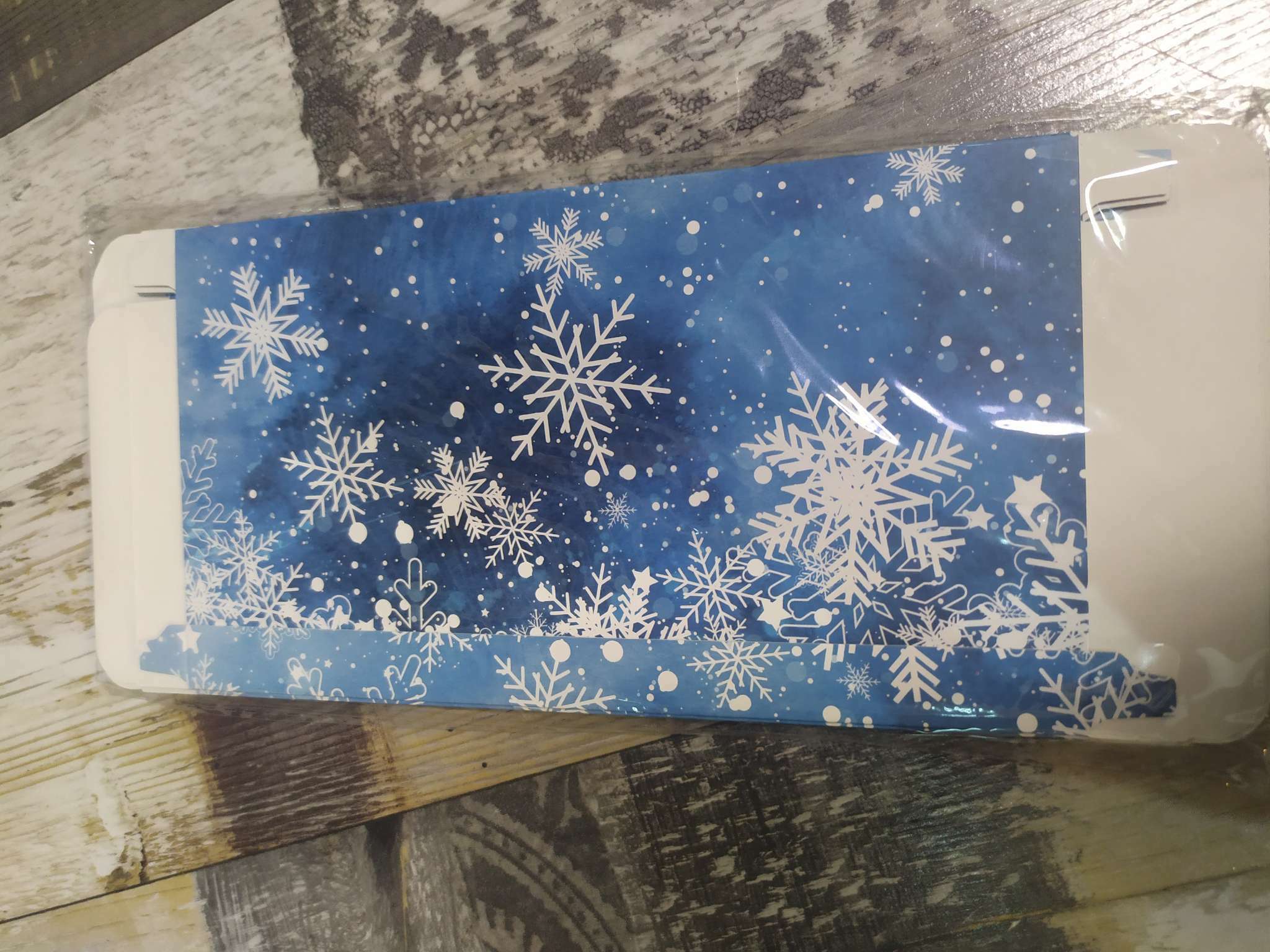 Фотография покупателя товара Коробка для шоколада новогодняя «Дед Мороз», 17×8×1.4 см - Фото 13