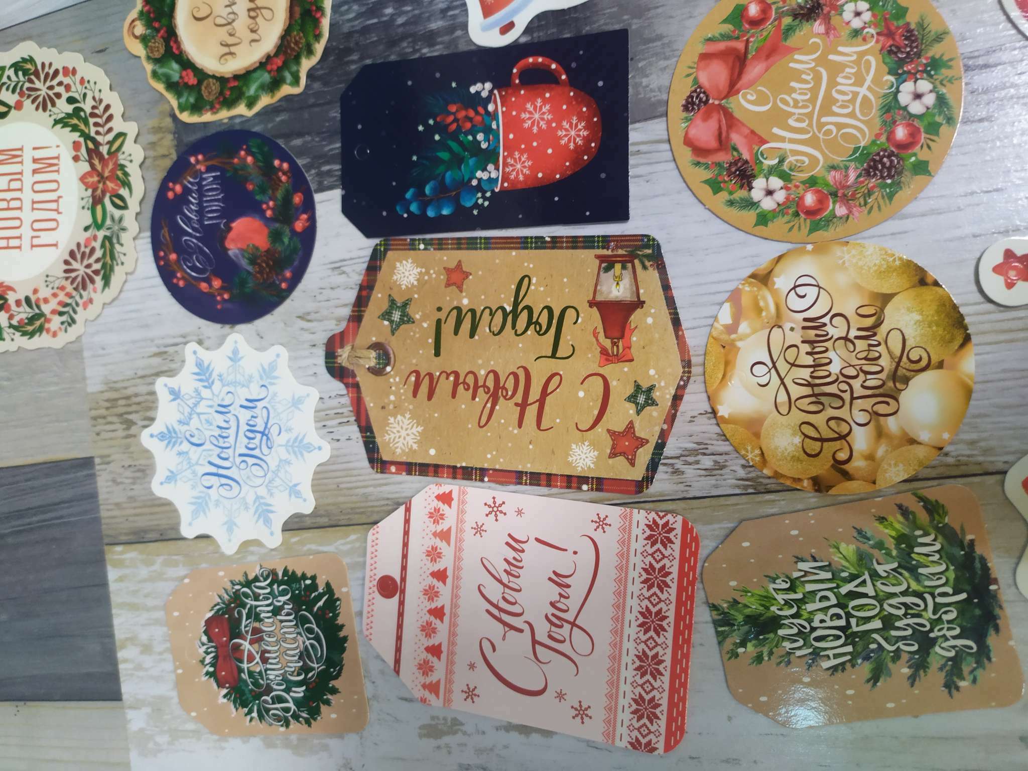 Фотография покупателя товара Открытка-шильдик на подарок «С Новым годом!», МИКС - Фото 56