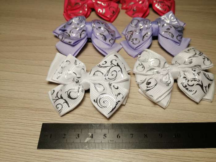 Фотография покупателя товара Зажим для волос «Бантик», вензеля серебро, 6 см - Фото 2