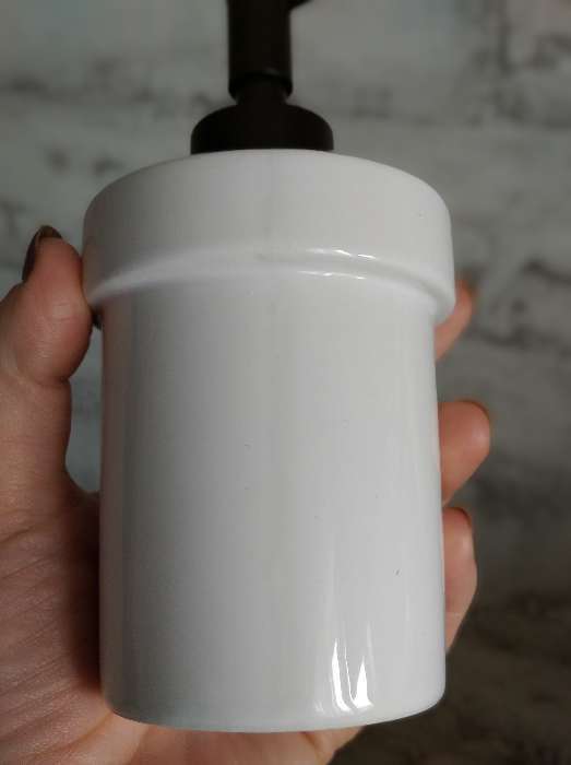 Фотография покупателя товара Дозатор для жидкого мыла на подставке SAVANNA «Геометрика», 250 мл, 16×7,8 см, цвет чёрно-белый