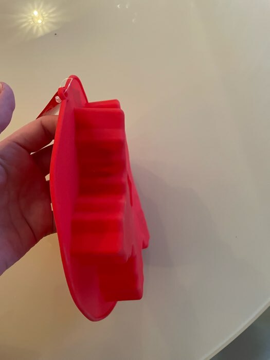 Фотография покупателя товара Форма силиконовая для выпечки Доляна «Снежинка», 22,5×3,5 см, цвет красный - Фото 2