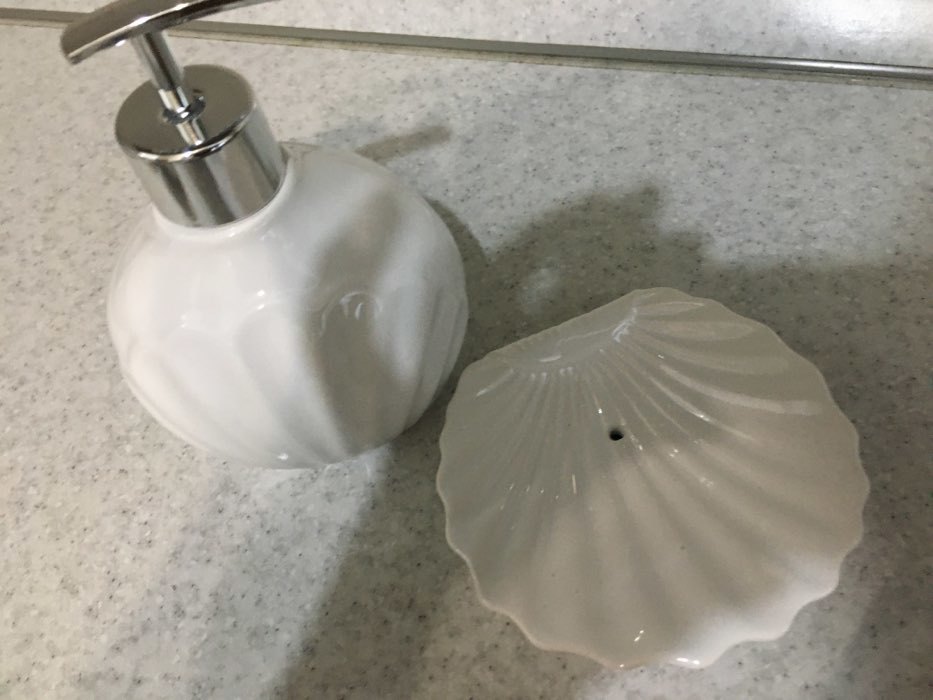 Фотография покупателя товара Набор аксессуаров для ванной комнаты «Ариэль», 2 предмета (дозатор 480 мл, мыльница), цвет белый
