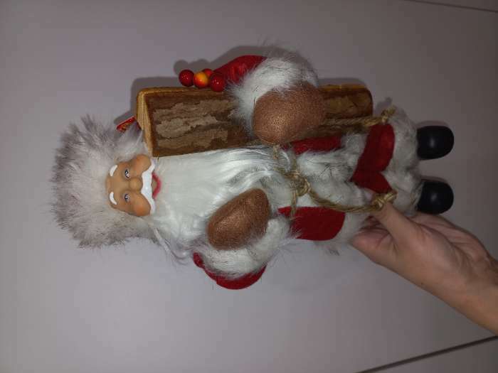 Фотография покупателя товара Дед Мороз  "В красной шубке, с брёвнышком" 29 см - Фото 2