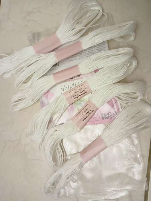 Фотография покупателя товара Нитки мулине «Blanc», 8 ± 1 м, цвет белый