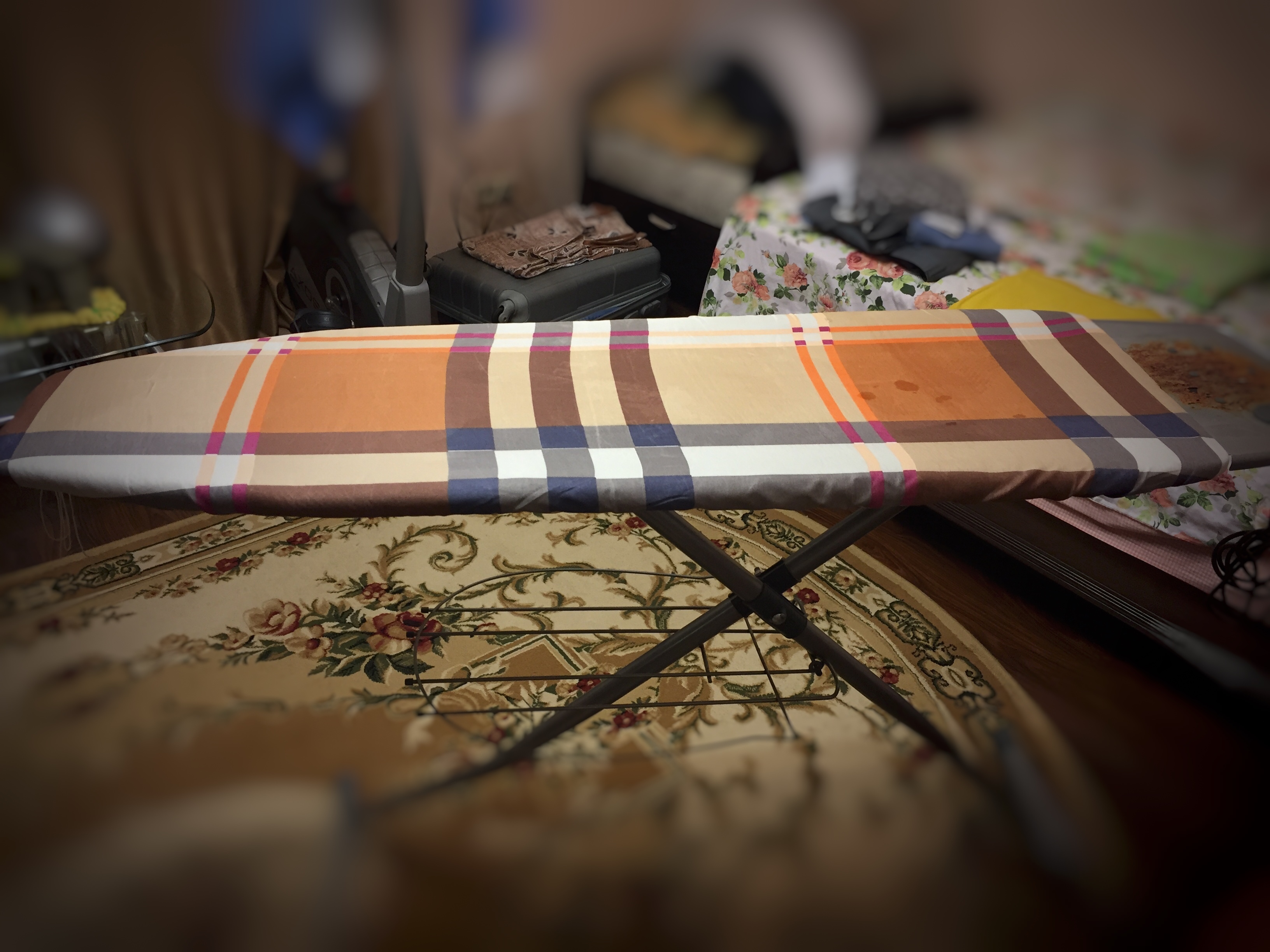 Фотография покупателя товара Чехол для гладильной доски Доляна, 130×50 см, подкладка войлок - Фото 4