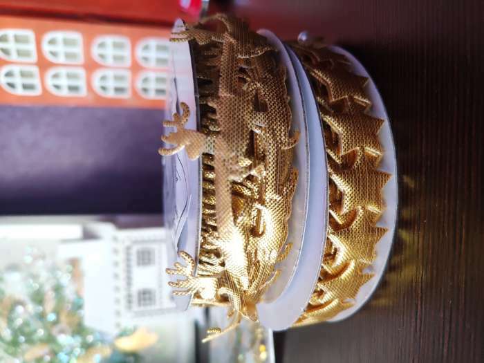 Фотография покупателя товара Лента декоративная фигурная «Олени», 20 мм, 9 ± 0,5 м, цвет золотой - Фото 1