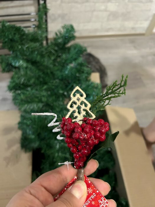 Фотография покупателя товара Декор "Зимнее очарование" ягоды ёлочка зелень 23 см