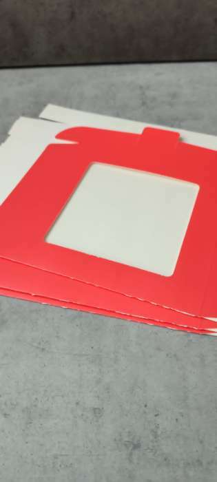 Фотография покупателя товара Коробка самосборная, с окном, красная, 16 х 16 х 3 см - Фото 8