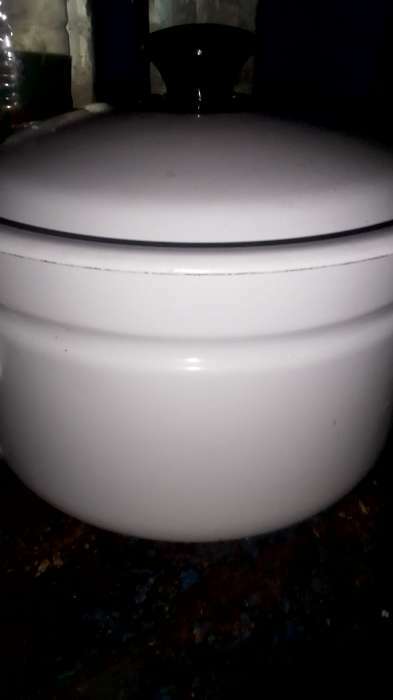 Фотография покупателя товара Кастрюля эмалированная, 5 л, d=24 см, цилиндрическая, индукция, белая - Фото 1