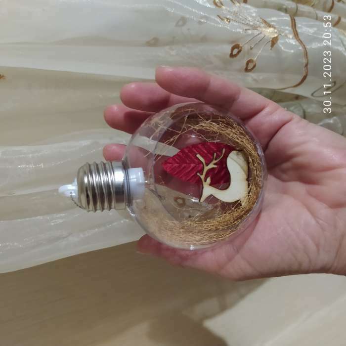 Фотография покупателя товара Ёлочный шар «Олень», батарейки, 1 LED, свечение тёплое белое - Фото 1