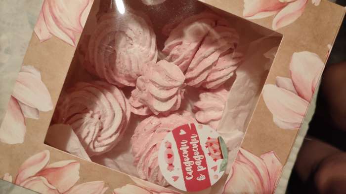 Фотография покупателя товара Наклейки для цветов и подарков «Сладости в радости», 16×9.5 см - Фото 1