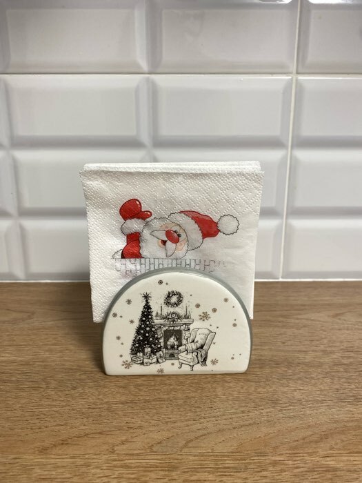 Фотография покупателя товара Салфетница Доляна «Рождественский снеговик», 9,5×4,5×7 см - Фото 1