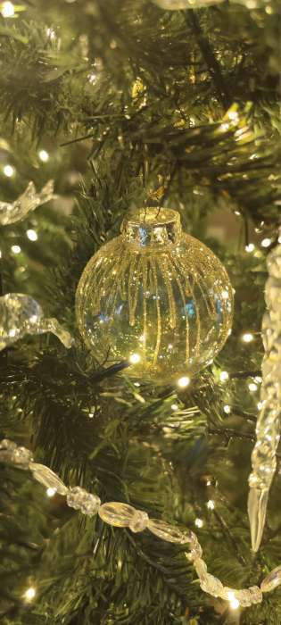 Фотография покупателя товара Ёлочные игрушки «Фейерверк», шары новогодние, d=8 см, набор 2 шт., золотистый - Фото 6