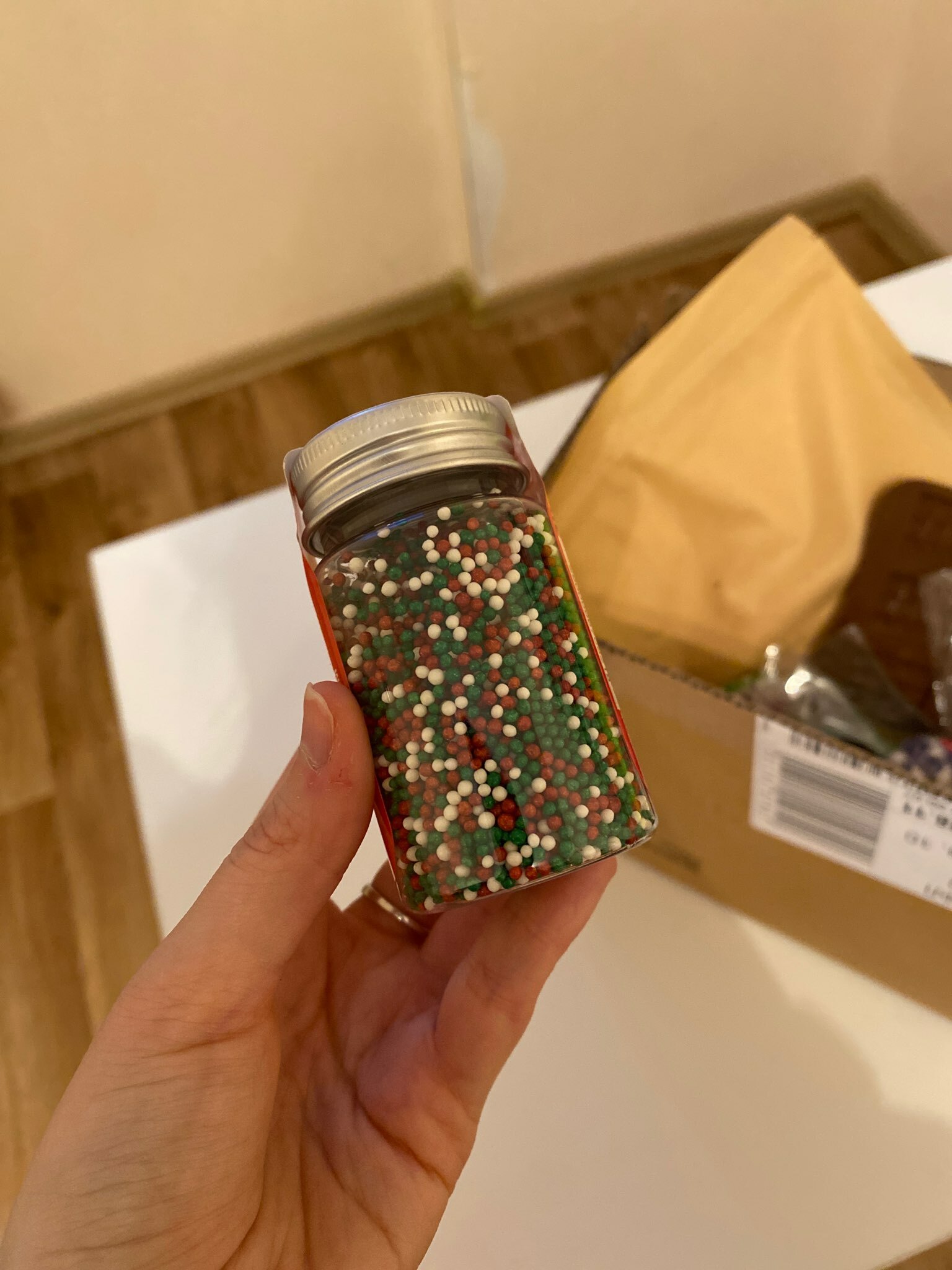 Фотография покупателя товара Кондитерская посыпка «Новый год к нам мчится», 20 г - Фото 60