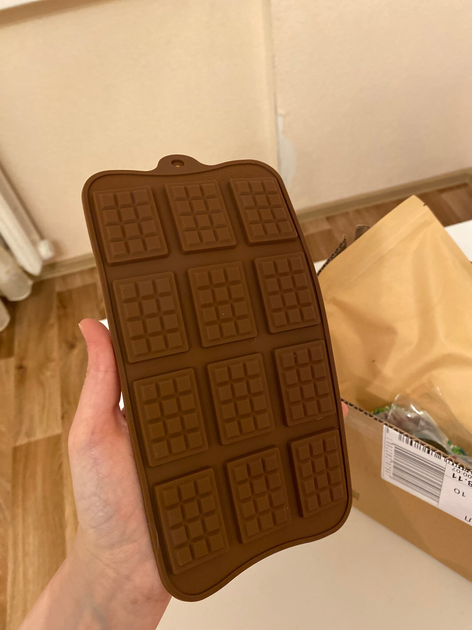 Фотография покупателя товара Форма для шоколада Доляна «Плитка», силикон, 21×11 см, 12 ячеек (2.7×3.9 см), коричневая - Фото 23