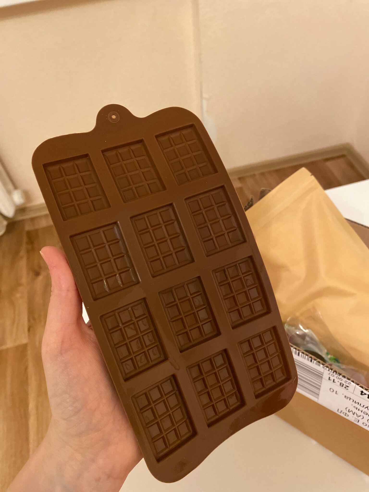 Фотография покупателя товара Форма для шоколада Доляна «Плитка», силикон, 21×11 см, 12 ячеек (2.7×3.9 см), коричневая - Фото 22