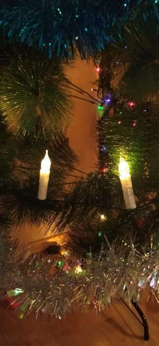 Фотография покупателя товара Гирлянда «Нить» 6 м с насадками «Свечи на прищепке», IP20, тёмная нить, 30 LED, свечение тёплое белое, 220 В - Фото 5