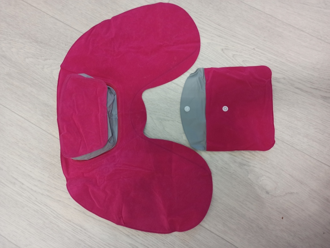 Фотография покупателя товара Подушка-воротник для шеи, с подголовником, надувная, в чехле, 43 × 28 см, цвет розовый - Фото 4