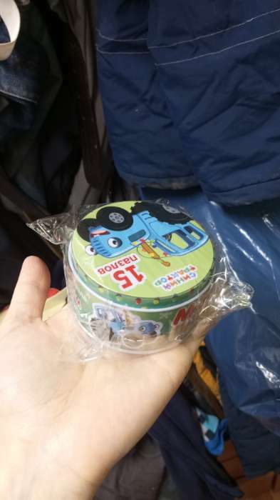 Фотография покупателя товара Макси-пазлы в металлической коробке «Весёлый Новый год с Синим трактором», 15 пазлов