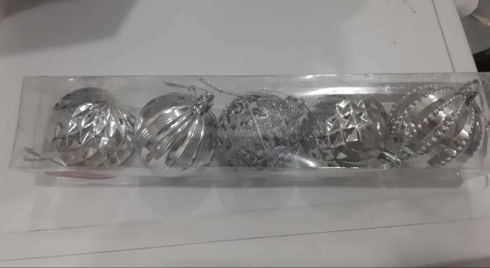 Фотография покупателя товара Набор шаров пластик d-5,5 см, 5 шт "Карнавал" ассорти, серебро