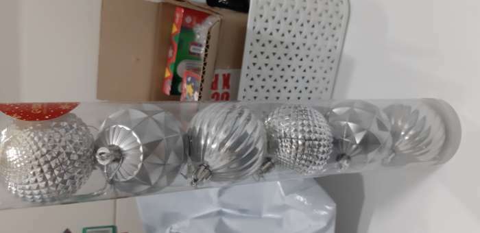 Фотография покупателя товара Набор шаров пластик d-6 см, 6 шт "Призма" серебро - Фото 2