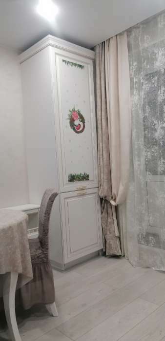 Фотография покупателя товара Наклейка для окон «Снегирь», многоразовая, 33 х 50 см, Новый год