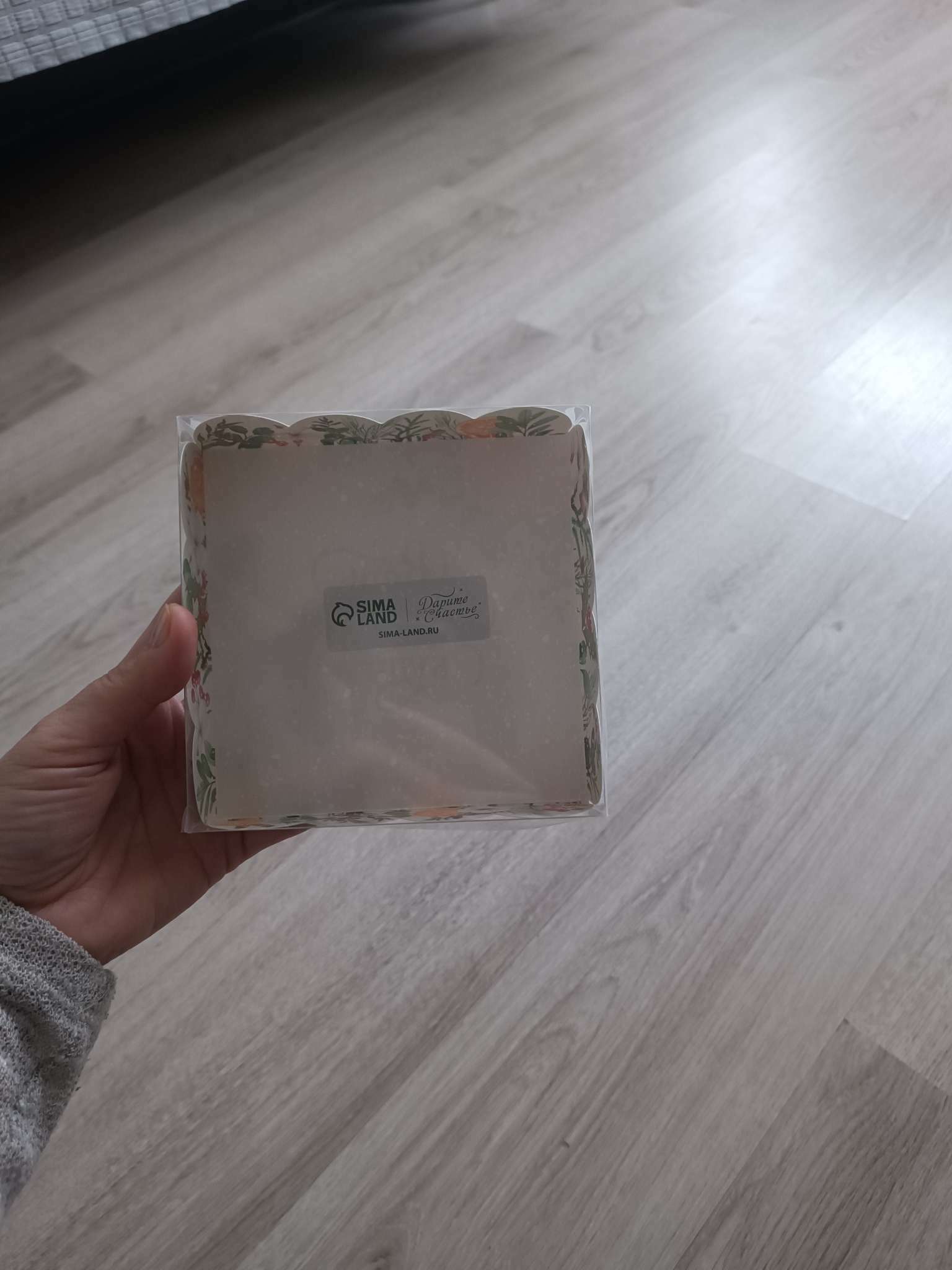 Фотография покупателя товара Коробка для кондитерских изделий с PVC крышкой «Верь в мечту», 13 × 13 × 3 см