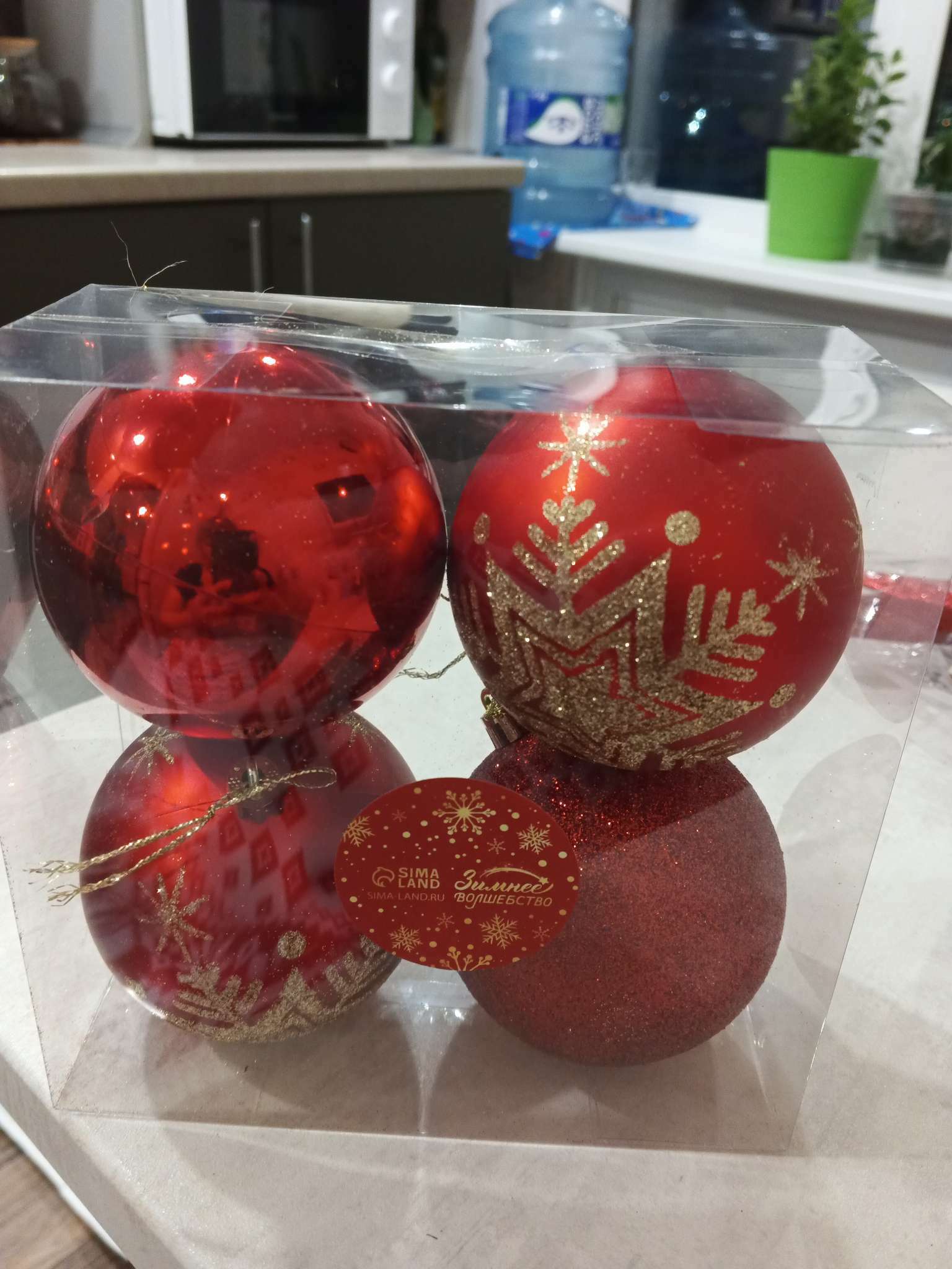 Фотография покупателя товара Набор шаров пластик d-8 см, 4 шт "Снежинка блёстка" красный