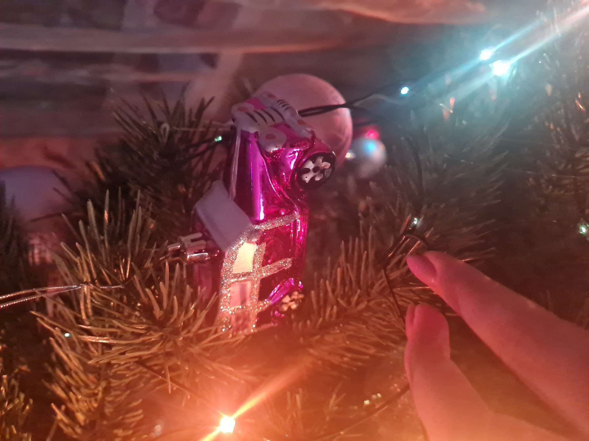 Фотография покупателя товара Ёлочные игрушки 3 шт., «Зимнее волшебство, Модельки» пластик, 9×3.5 см, розовый - Фото 3