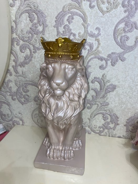 Фотография покупателя товара Копилка "Лев с короной" черный, с золотом, 35см - Фото 3