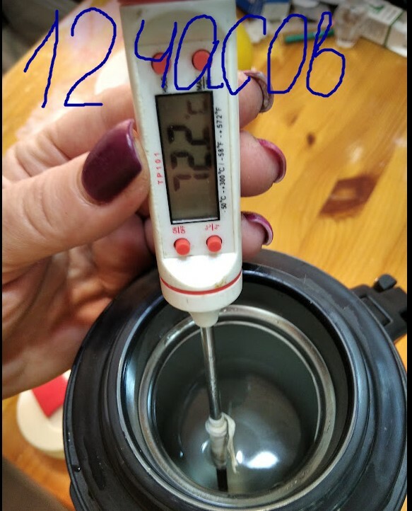 Фотография покупателя товара Термос, 2 л, Тропа "Мастер К.", с кружкой, сохраняет тепло 24 ч, 31.5 х 12 см, хром - Фото 6