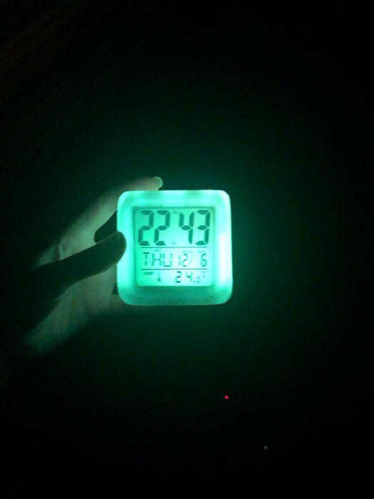 Фотография покупателя товара Будильник Luazon LB-03, дата, температура, белый