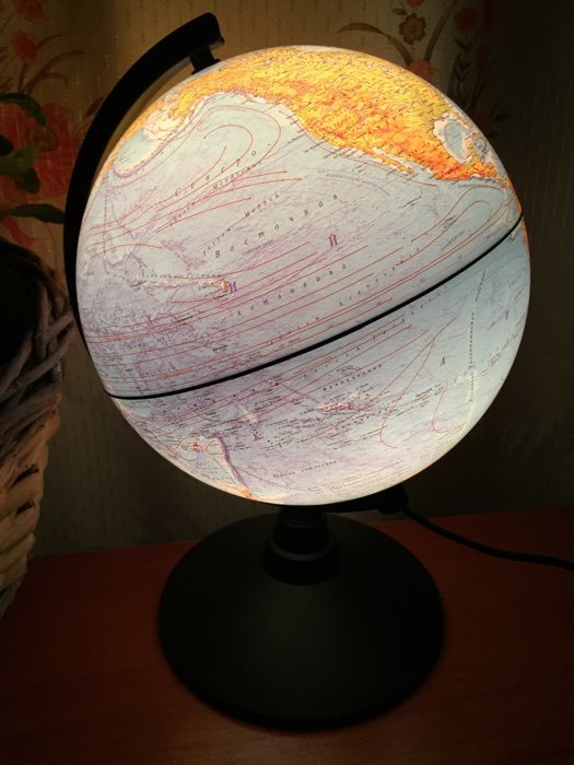 Фотография покупателя товара Глoбус физический "Классик", диаметр 210 мм, с подсветкой