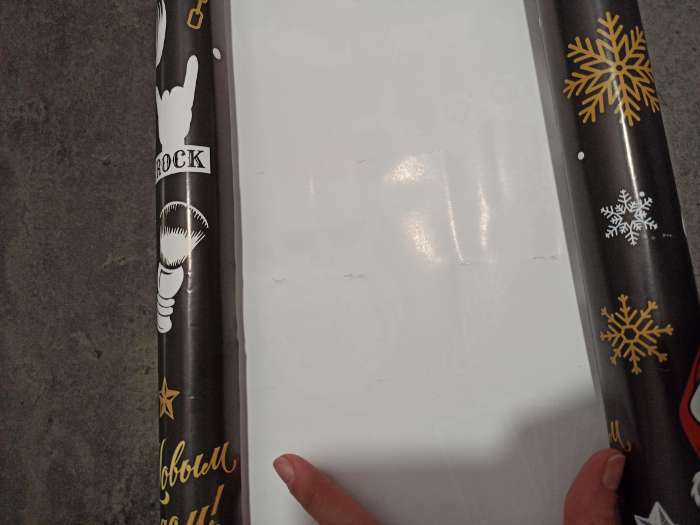 Фотография покупателя товара Бумага упаковочная глянцевая "Брутальный санта", 70 х 100 см, 1 лист - Фото 12