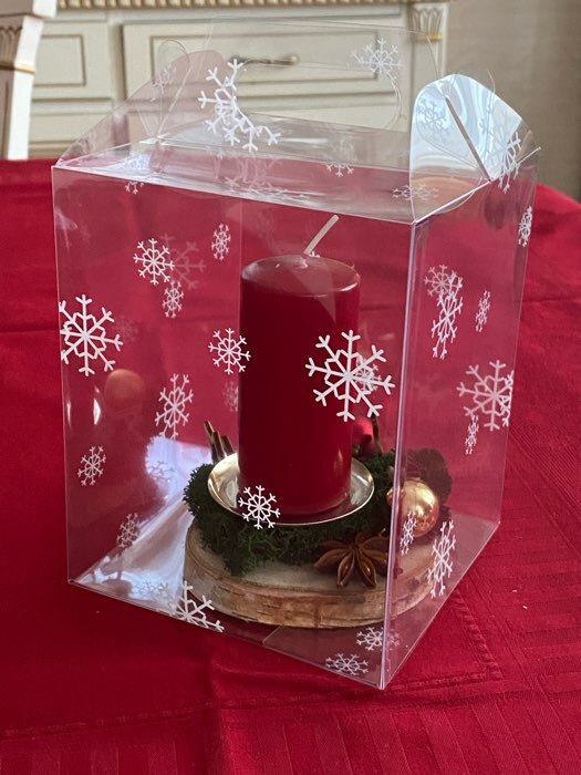 Фотография покупателя товара Коробка подарочная новогодняя складная ПВХ «Праздничное настроение» 11×11×11 см . - Фото 12