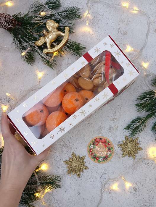 Фотография покупателя товара Коробка для кондитерских изделий с окном «Счастливого нового года», 26 х 10 х 8 см, Новый год